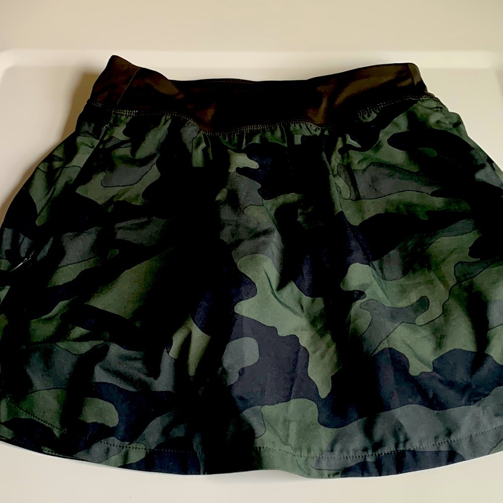 Old Navy Camo Skort
